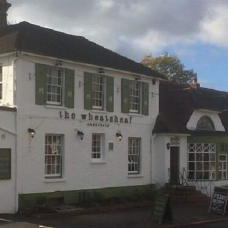 Cuckfield The Wheatsheaf Inn מראה חיצוני תמונה